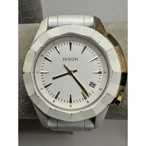 Nixon Evolved The Monarch Ladies Watch New Battery 42MM 6.25" White Gold K25